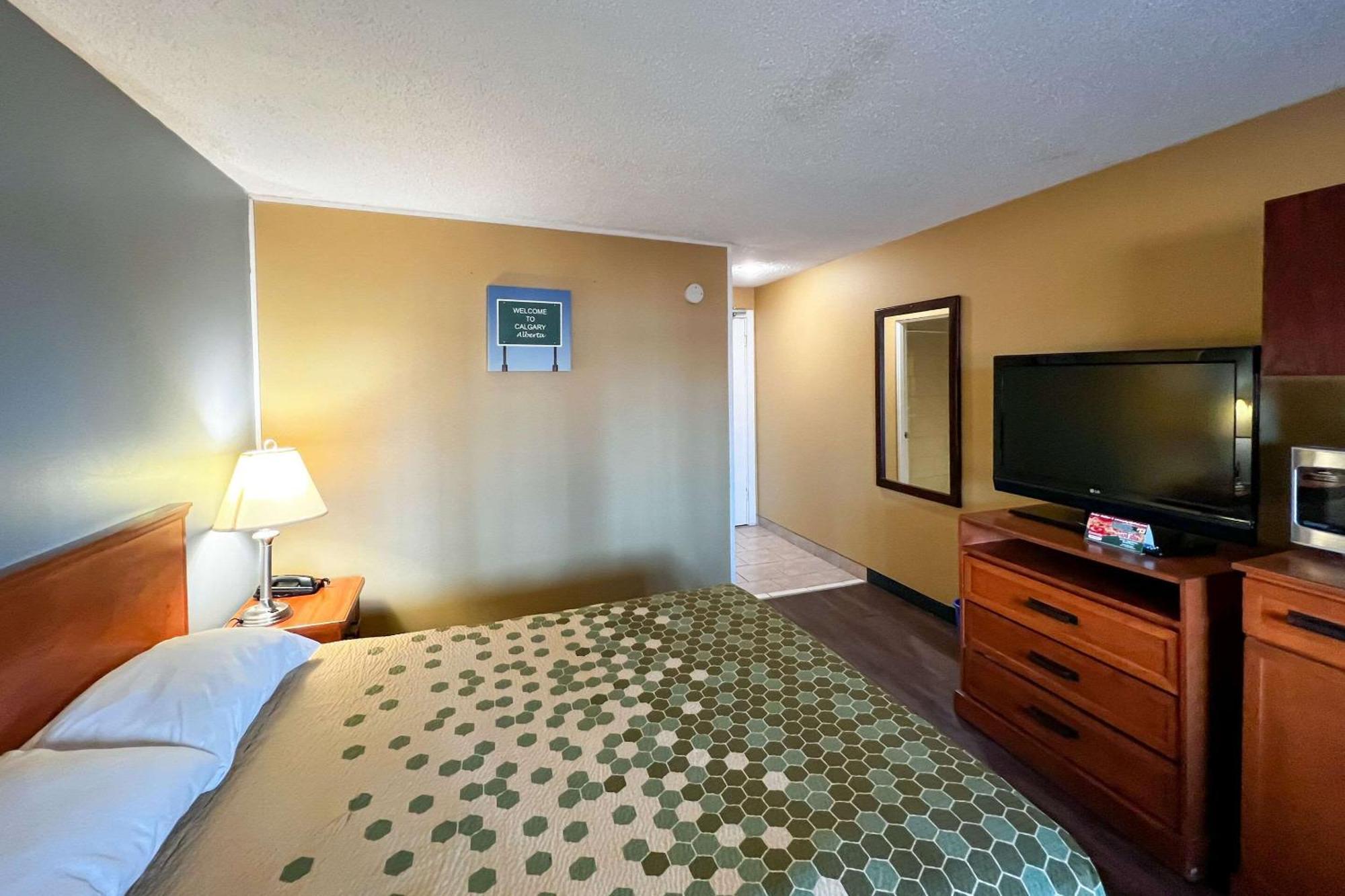 Econo Lodge Motel Village Calgary Extérieur photo